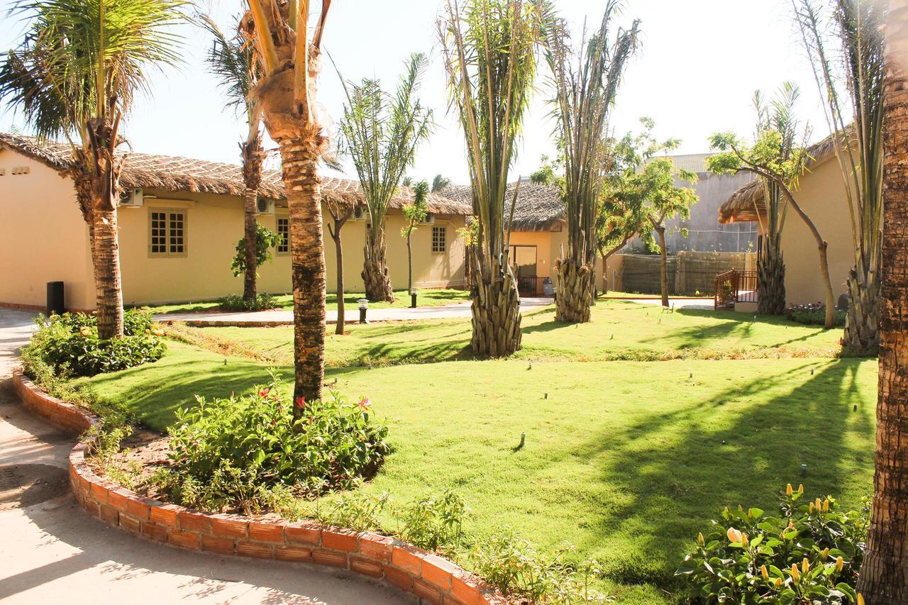 Eagles Beach Resort Phan Thiet Dış mekan fotoğraf